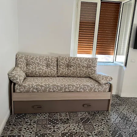 I Borboni Apartment Naples